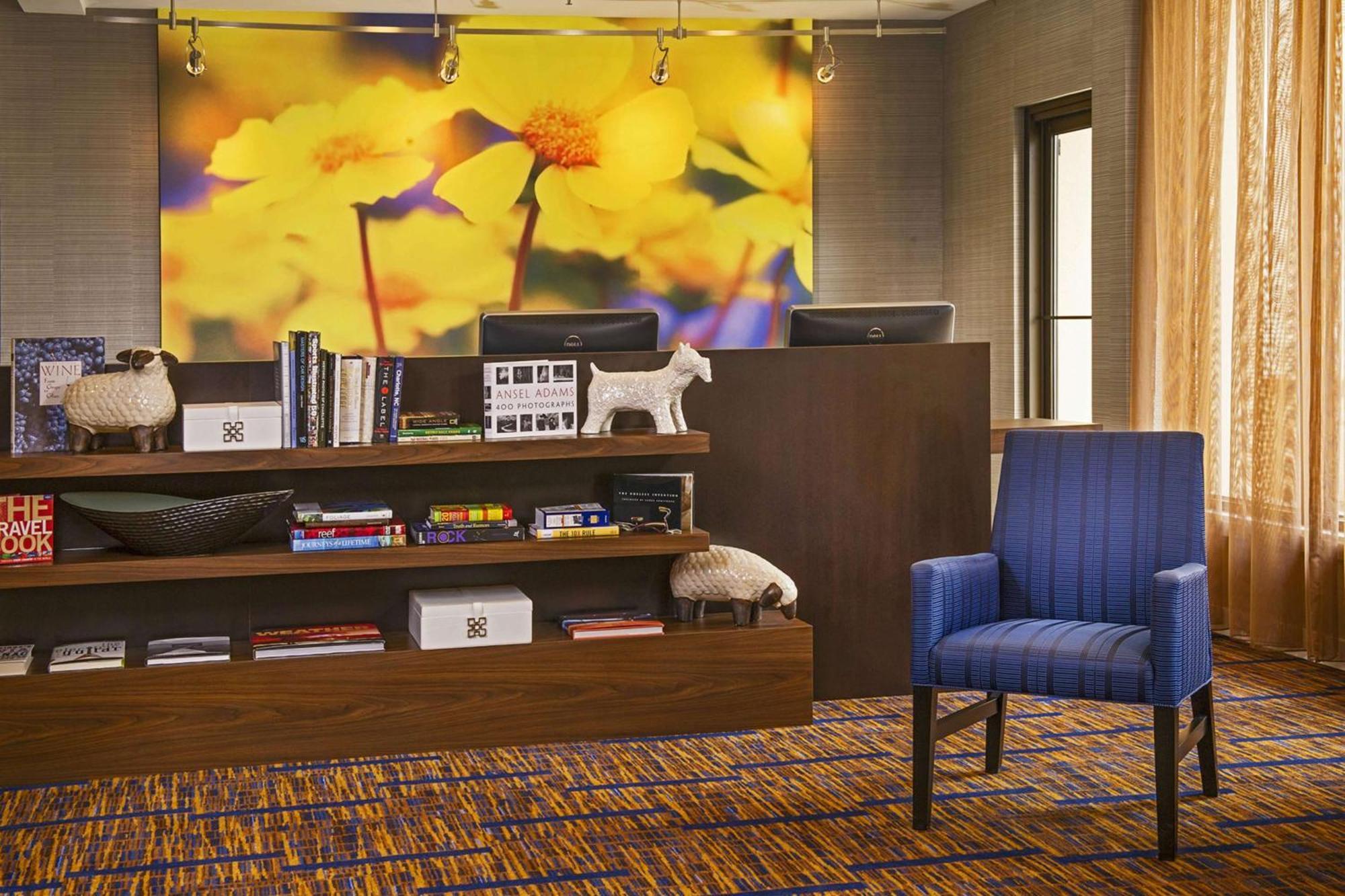 Sonesta Select Charlotte University Research Park Eksteriør bilde